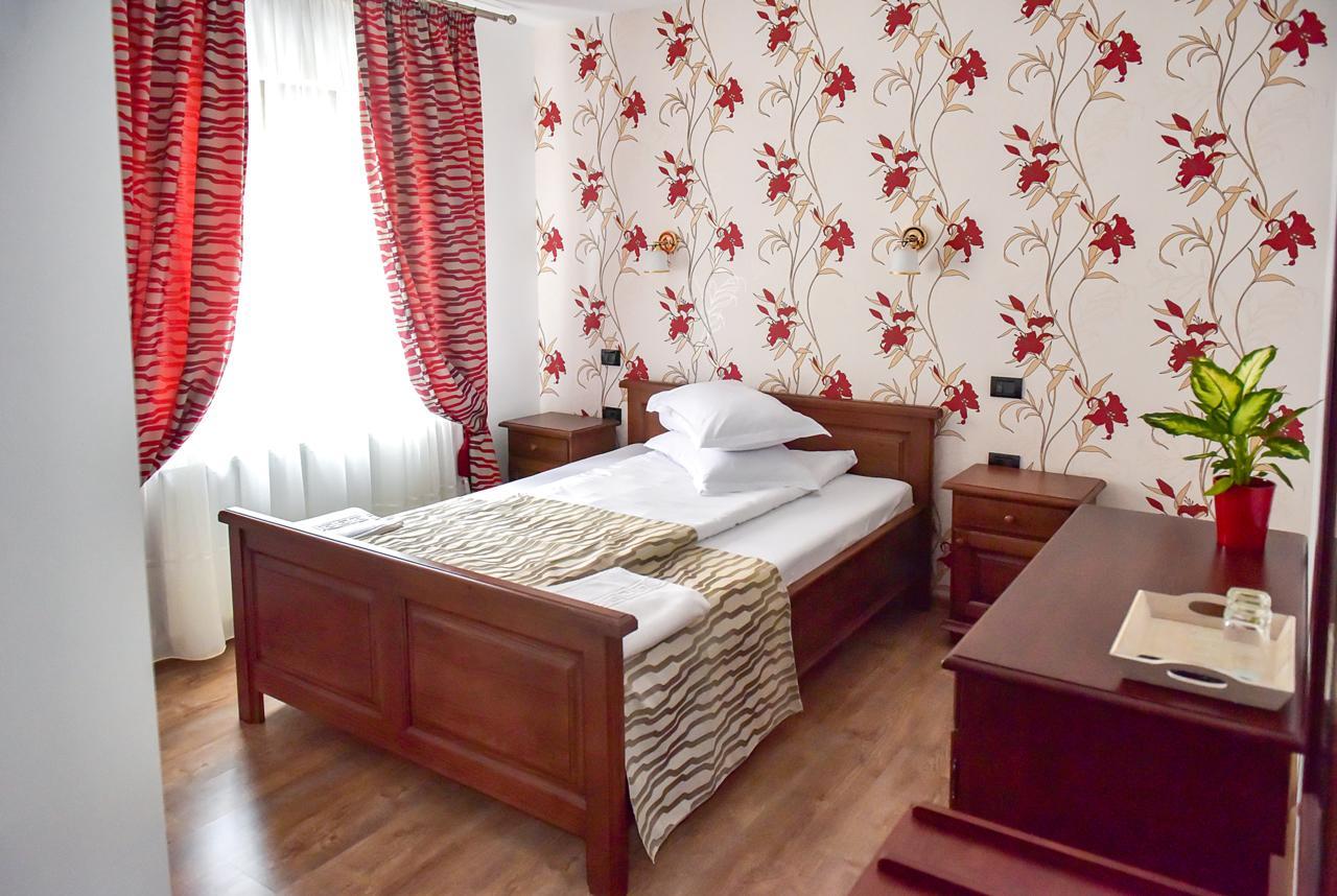 San Grecu House Lägenhet Făgăraş Exteriör bild